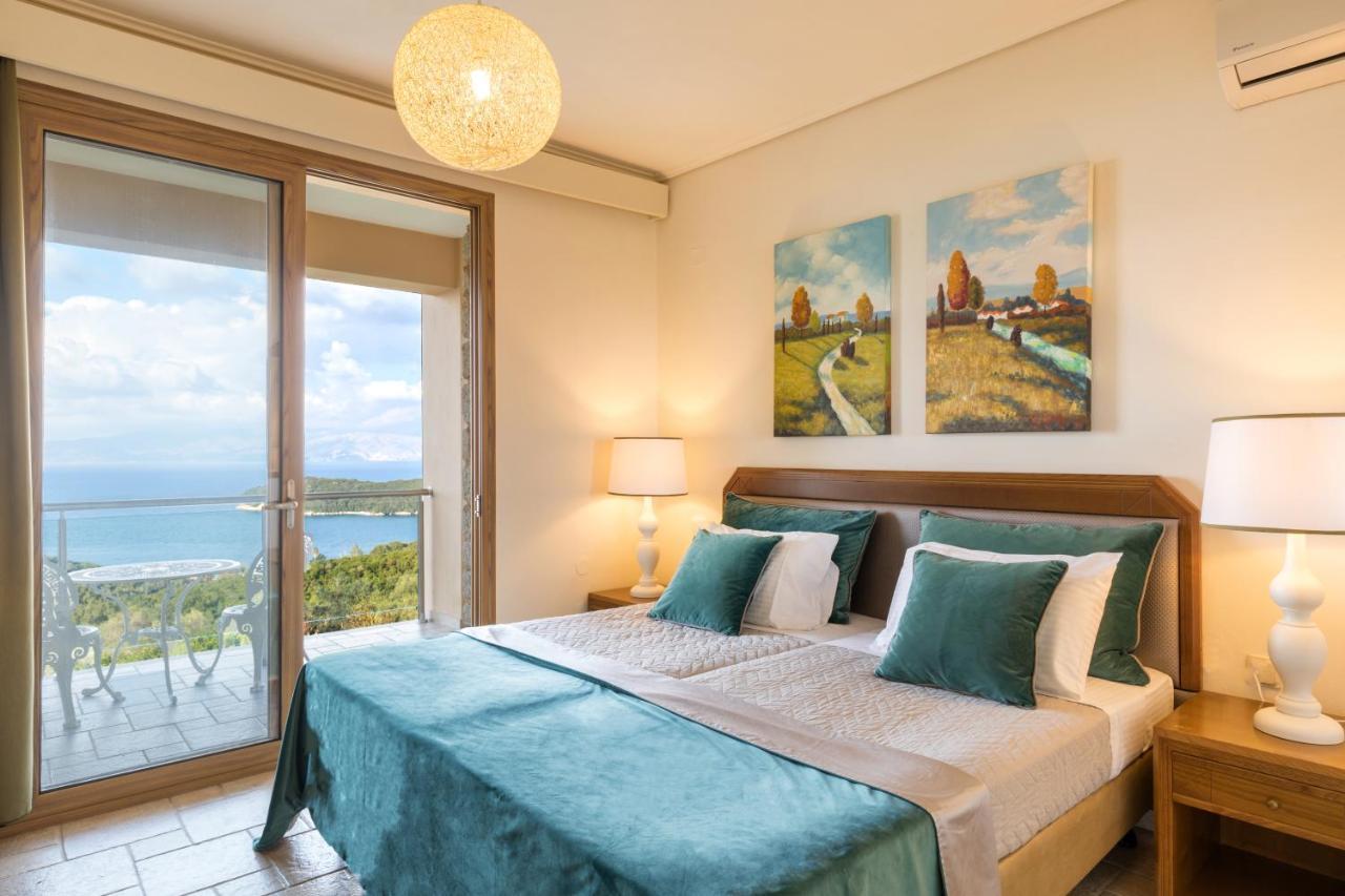 Villa Pietra Gialla By Rodostamo Collection คัสซิโอปี ภายนอก รูปภาพ